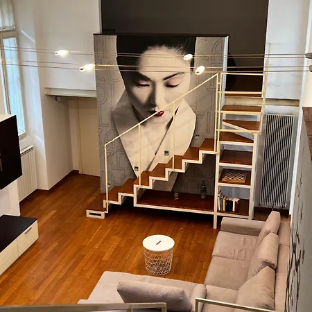 Loft Downtown Apartment *