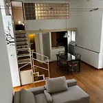 アパート Loft Downtown